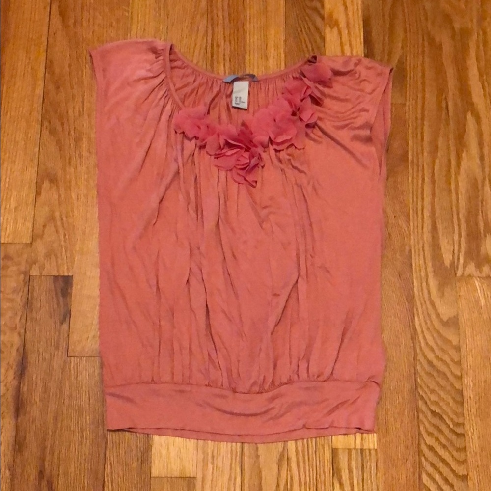 H&M mauve flower detail tank top